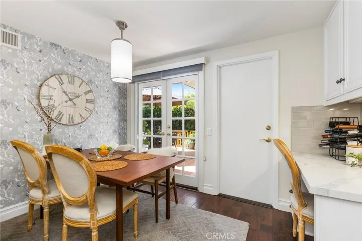 30 Jetty Drive, Corona Del Mar, California 92625