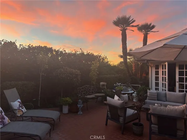 30 Jetty Drive, Corona Del Mar, California 92625