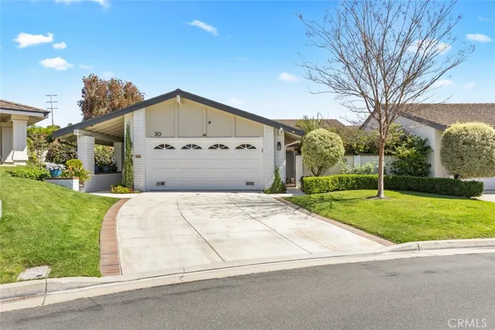 30 Jetty Drive, Corona Del Mar, California 92625