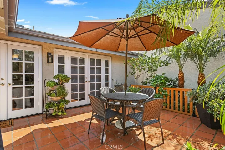 30 Jetty Drive, Corona Del Mar, California 92625