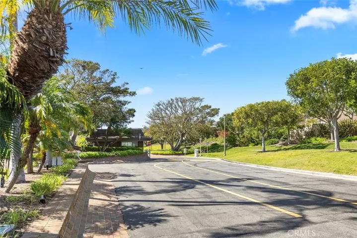 30 Jetty Drive, Corona Del Mar, California 92625