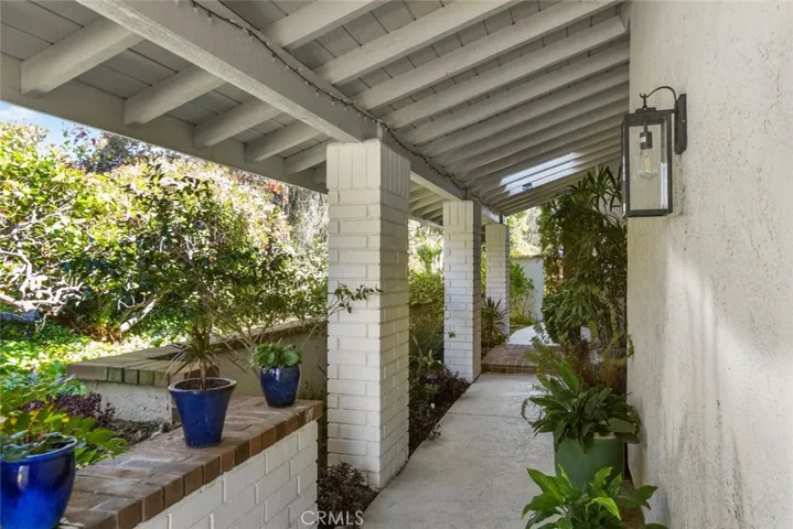 30 Jetty Drive, Corona Del Mar, California 92625