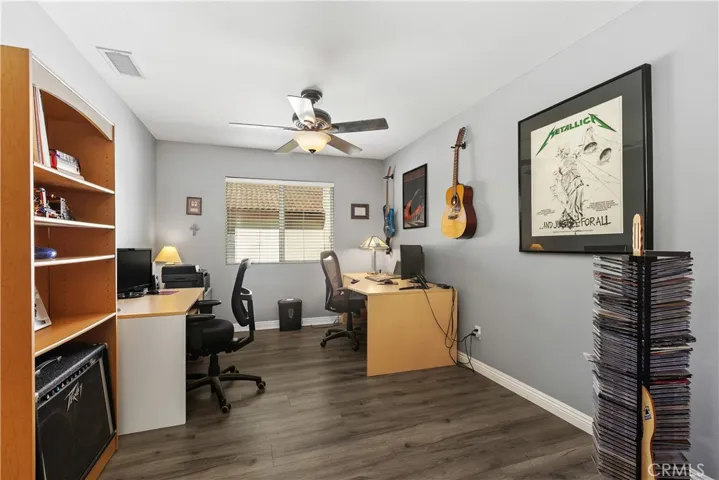 Loft / can be converted into 5th bedroom