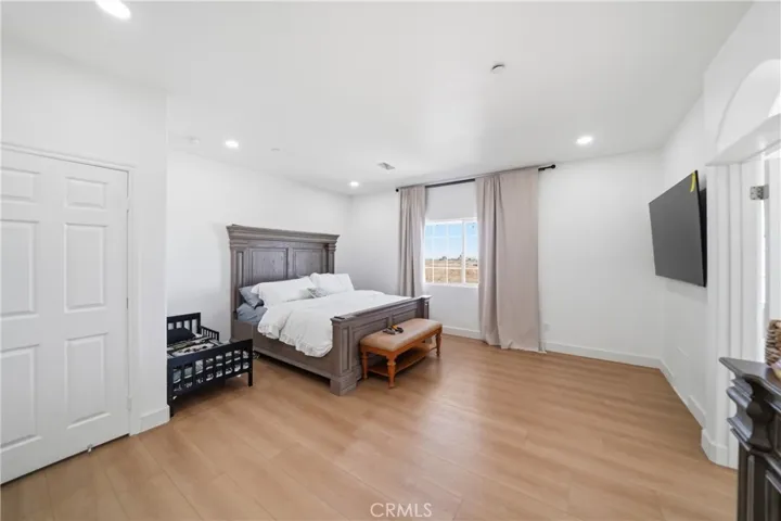 7576 Sunset, Phelan, California 92371