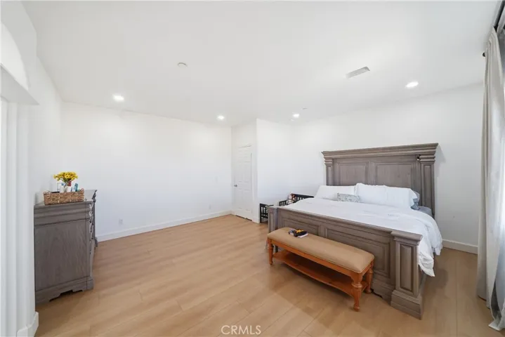 7576 Sunset, Phelan, California 92371