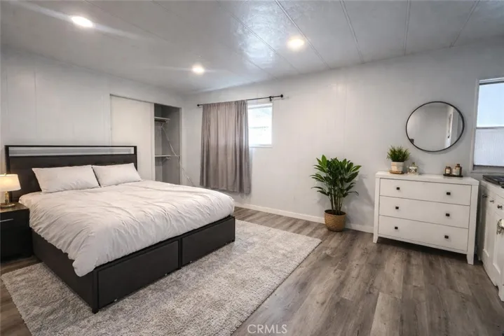 16600 Orange Avenue 77, Paramount, California 90723