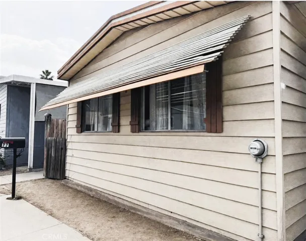 16600 Orange Avenue 77, Paramount, California 90723