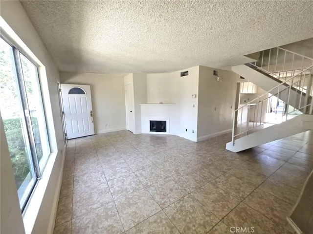 26938 Via Terraza, Saugus, California 91350