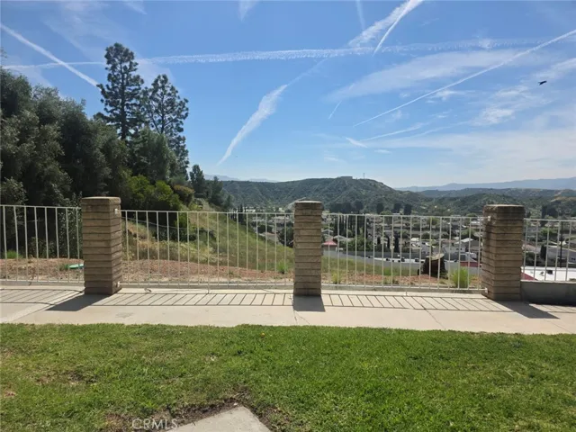 26938 Via Terraza, Saugus, California 91350