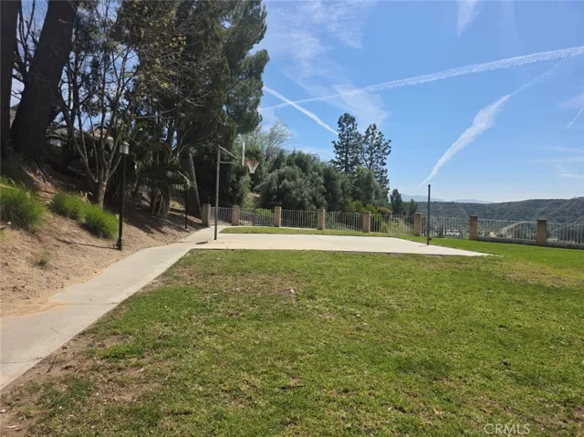 26938 Via Terraza, Saugus, California 91350