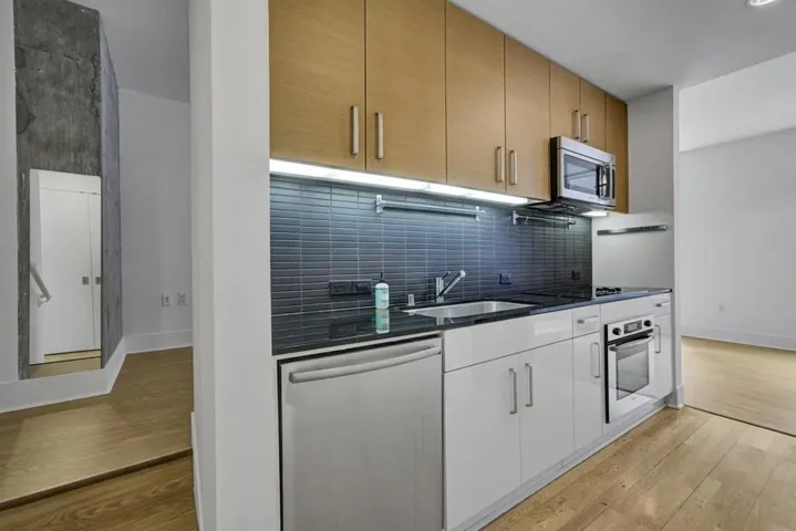 74 New Montgomery Street 313, San Francisco, California 94105