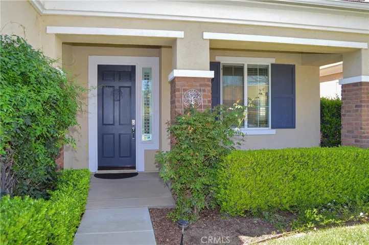 Covered front porch entry