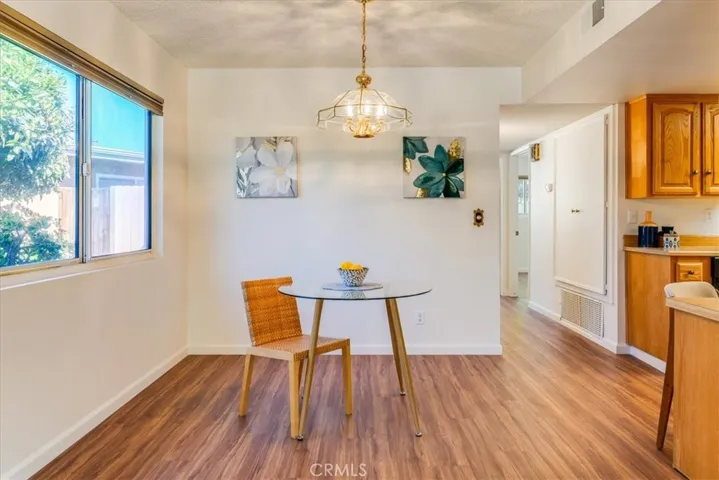 Dining off of kitchen