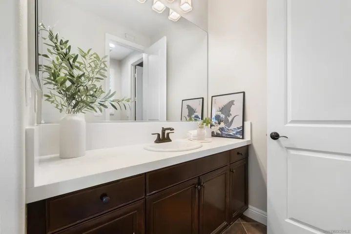Sink area or 1 of the 2 secondary bedrooms