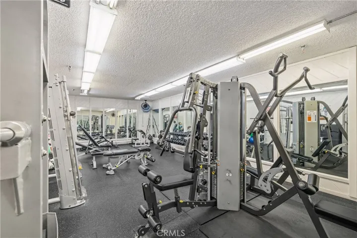 802 Camino Real 105, Redondo Beach, California 90277