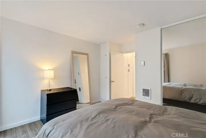 802 Camino Real 105, Redondo Beach, California 90277
