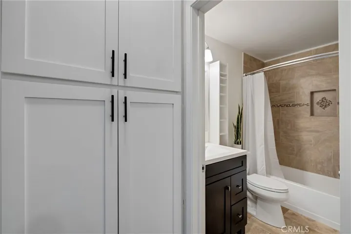802 Camino Real 105, Redondo Beach, California 90277