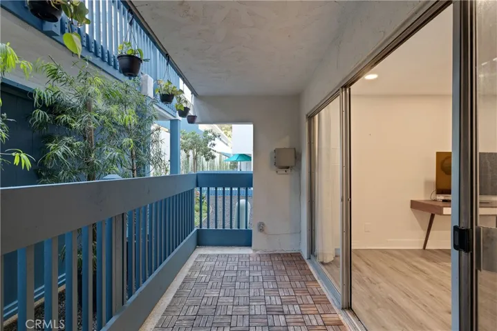 802 Camino Real 105, Redondo Beach, California 90277