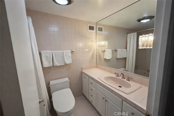 865 Comstock, Los Angeles, California 90024