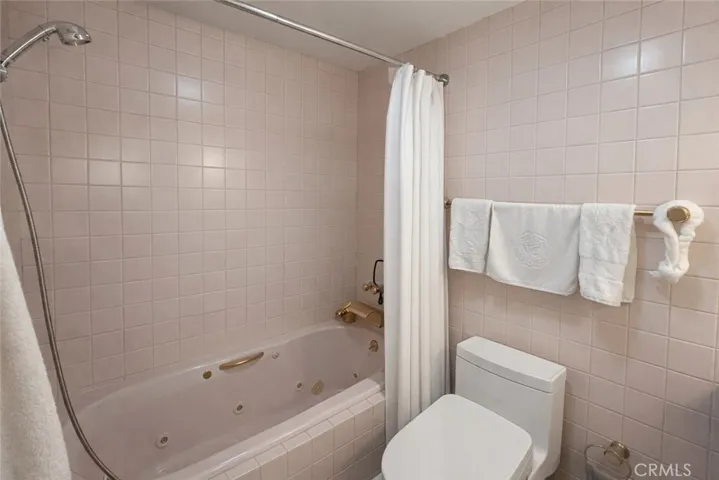 865 Comstock, Los Angeles, California 90024