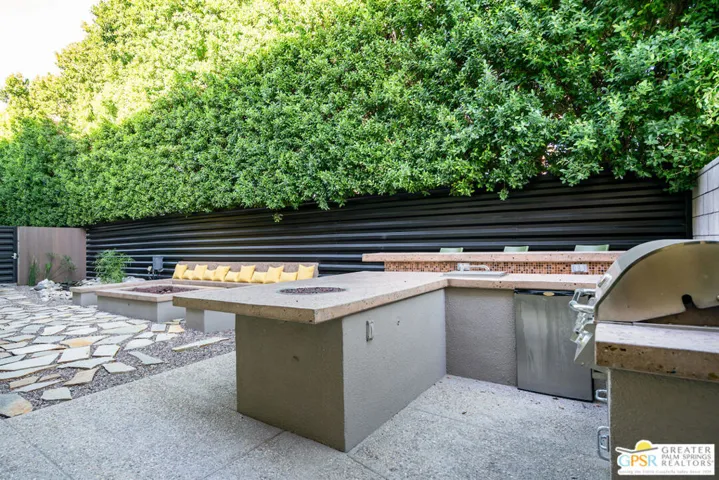 Amenity - Community Fire Pits/