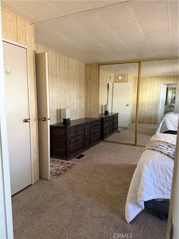 833 S Lyon Avenue, Hemet, California 92543