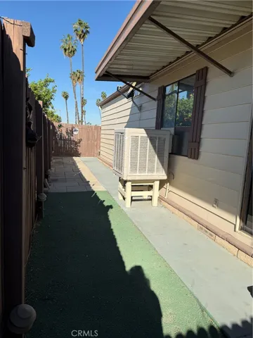 833 S Lyon Avenue, Hemet, California 92543