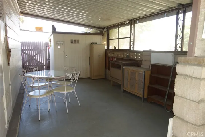 833 S Lyon Avenue, Hemet, California 92543