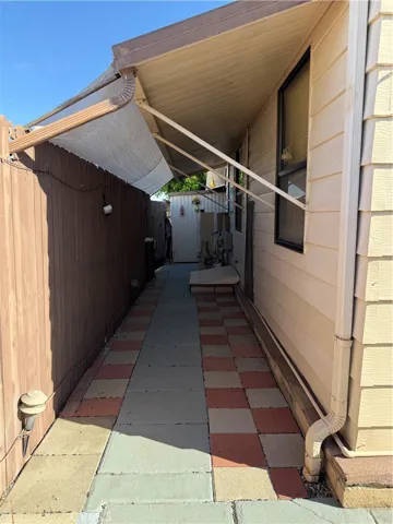 833 S Lyon Avenue, Hemet, California 92543