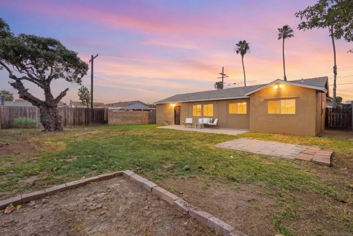 2113 Imogene, San Diego, California 92154