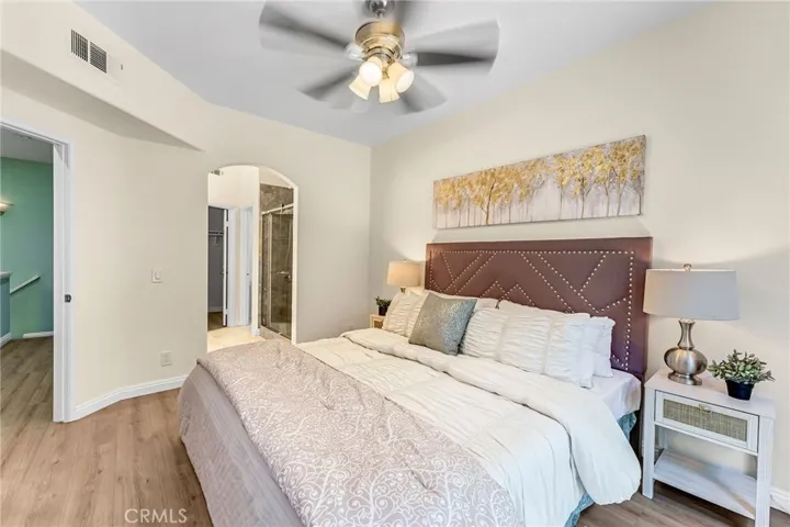 304 Birch Grove, Irvine, California 92618