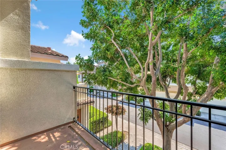 304 Birch Grove, Irvine, California 92618