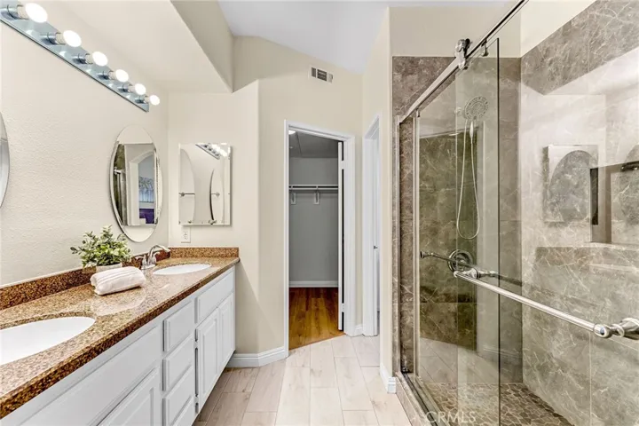 304 Birch Grove, Irvine, California 92618