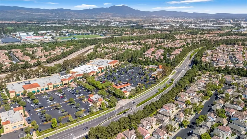 304 Birch Grove, Irvine, California 92618