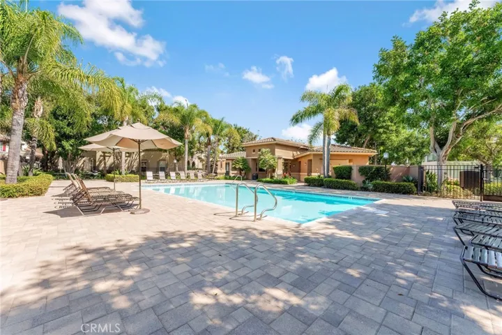 304 Birch Grove, Irvine, California 92618