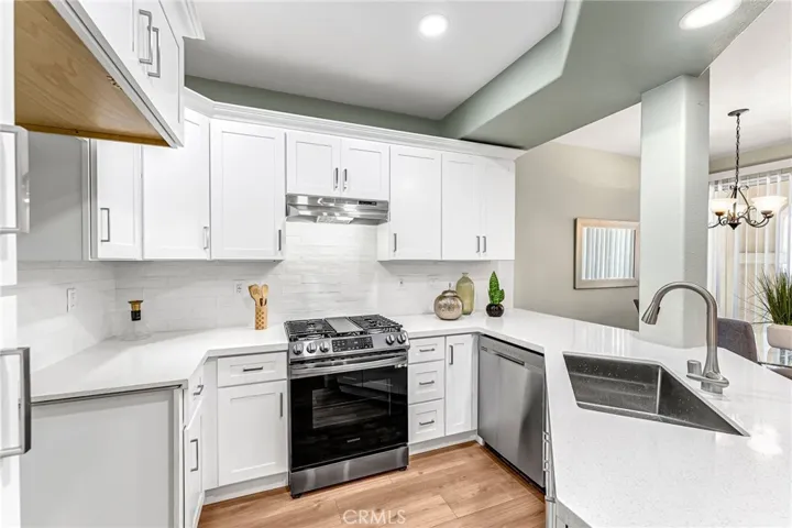 304 Birch Grove, Irvine, California 92618