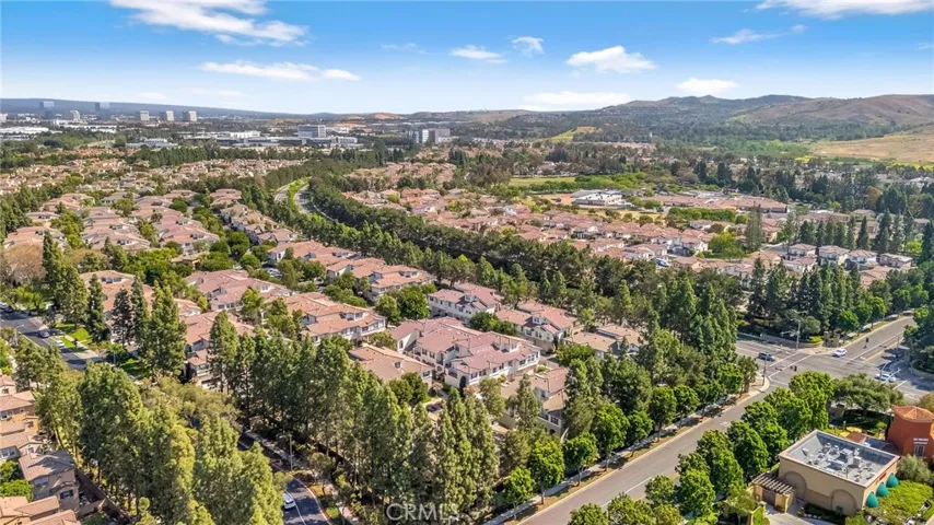 304 Birch Grove, Irvine, California 92618