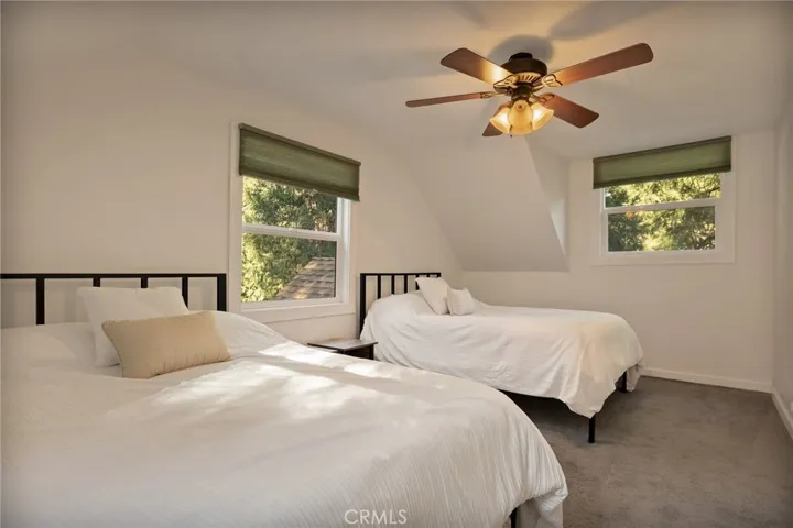 717 Crest Estates, Lake Arrowhead, California 92352