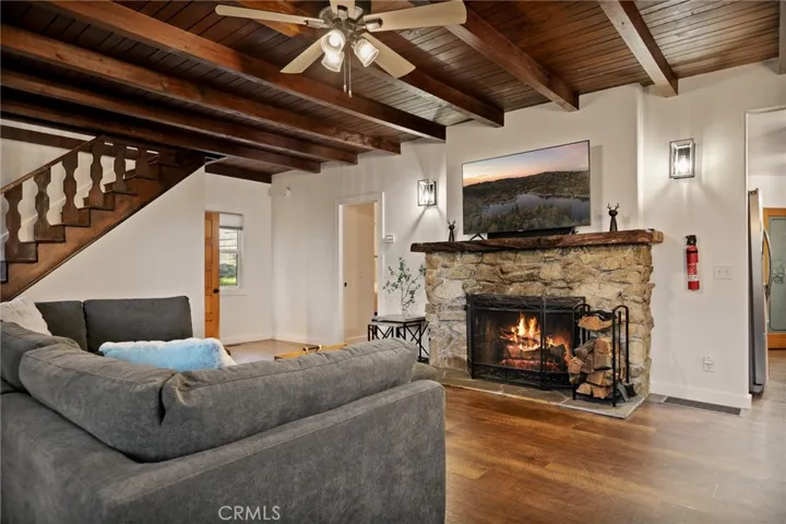 717 Crest Estates, Lake Arrowhead, California 92352