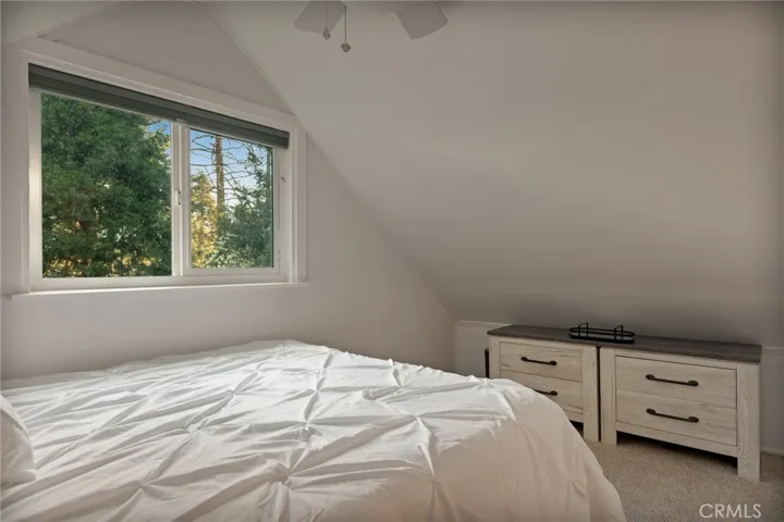717 Crest Estates, Lake Arrowhead, California 92352