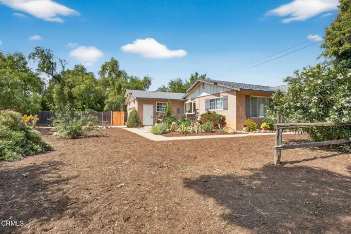 1-web-or-mls-UpmarketMedia-1977-1981SRic