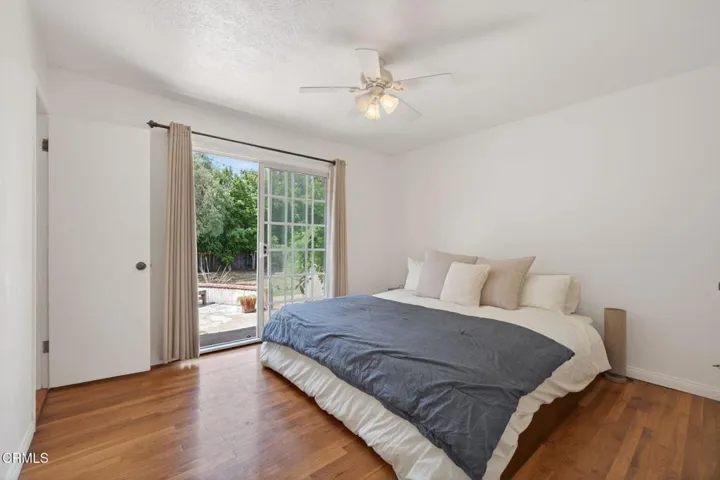 1-web-or-mls-UpmarketMedia-1977-1981SRic