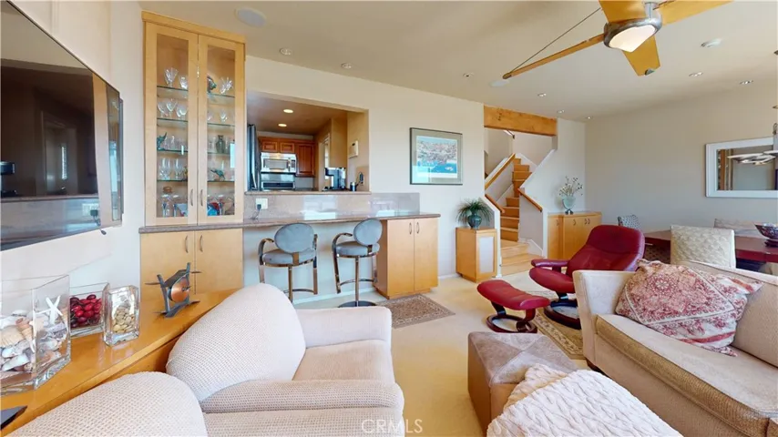 317 S Broadway, Redondo Beach, California 90277