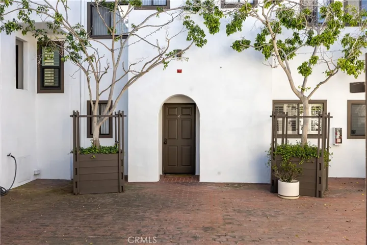 317 S Broadway, Redondo Beach, California 90277