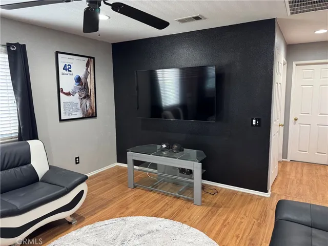 5853 Jefferson Court, Fontana, California 92336