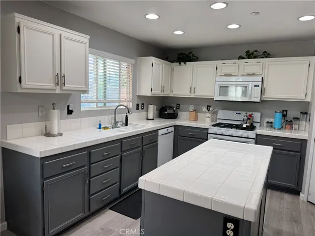 5853 Jefferson Court, Fontana, California 92336