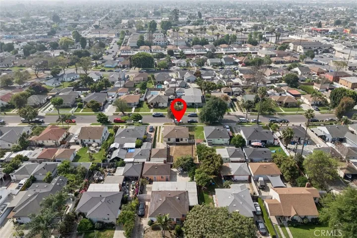 1613 E Ezmirlian, Compton, California 90221
