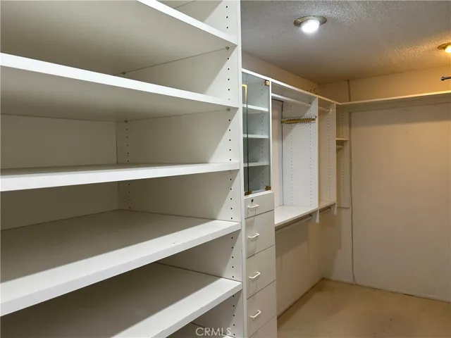 Master Bedroom​​‌​​​​‌​​‌‌​​‌​​​‌‌​​​‌​​‌‌​​‌‌​​‌‌​​​​ Closet