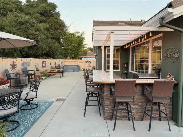 Great entertaining space