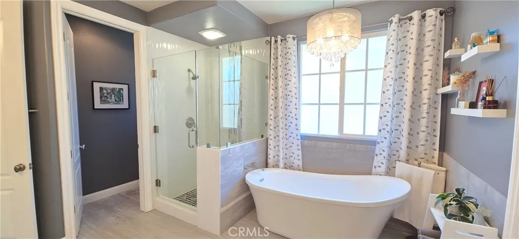 Free standing tub